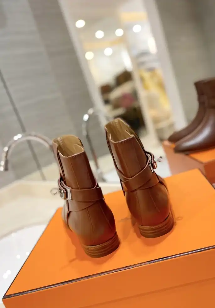 hype Hermes Boots