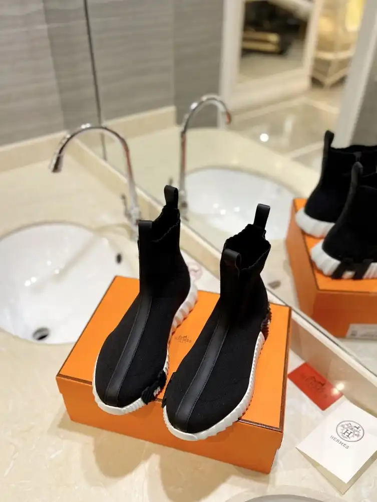 hype Hermes Boots