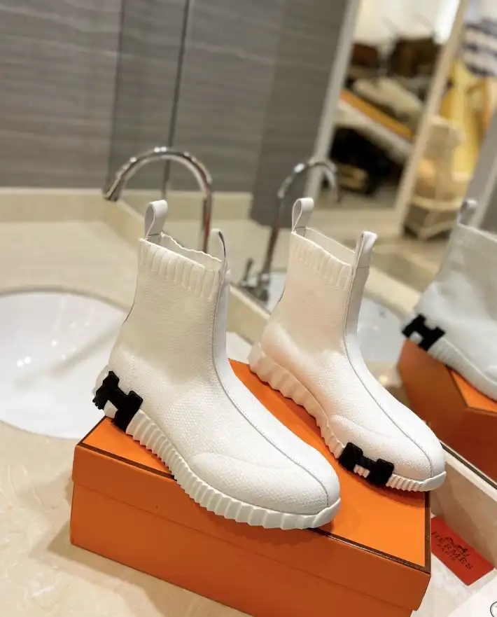 hype Hermes Boots