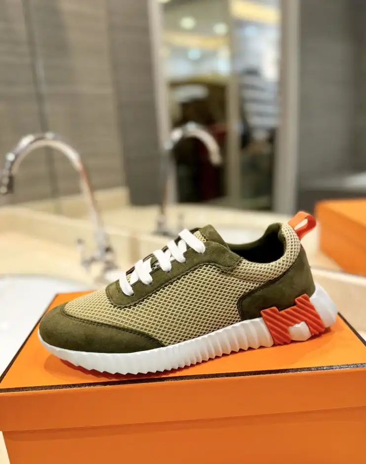 hype Hermes Casual Shoes