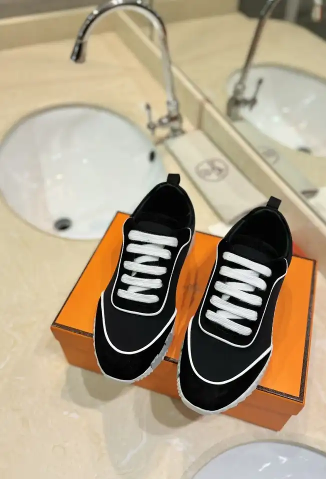 hype Hermes Casual Shoes