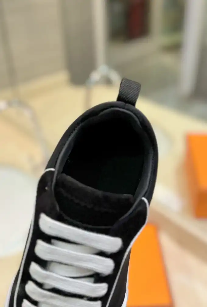 hype Hermes Casual Shoes