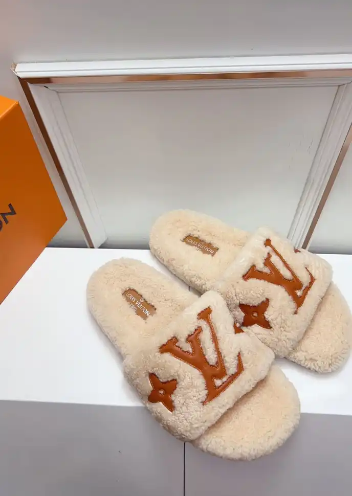 hype LV Slippers