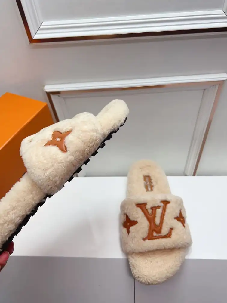 hype LV Slippers