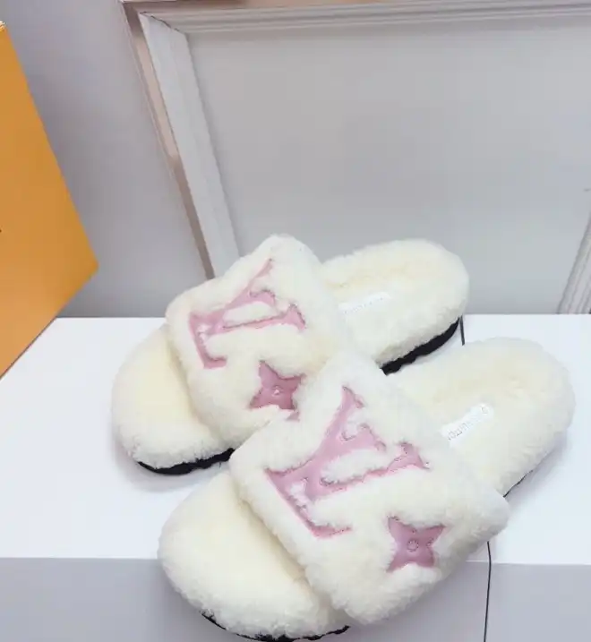 hype LV Slippers