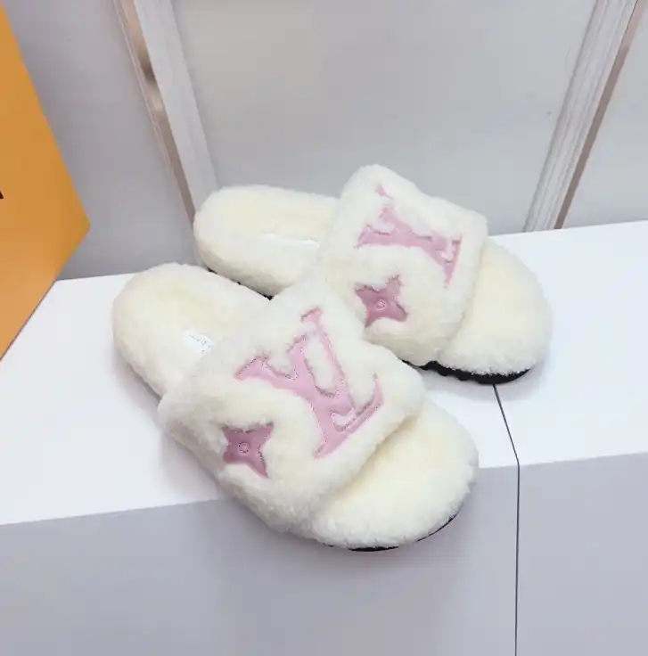 hype LV Slippers