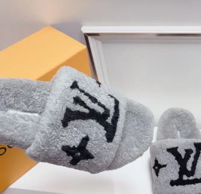 hype LV Slippers