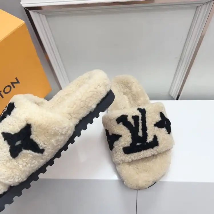 hype LV Slippers