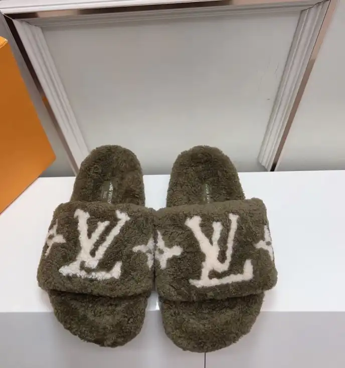 hype LV Slippers