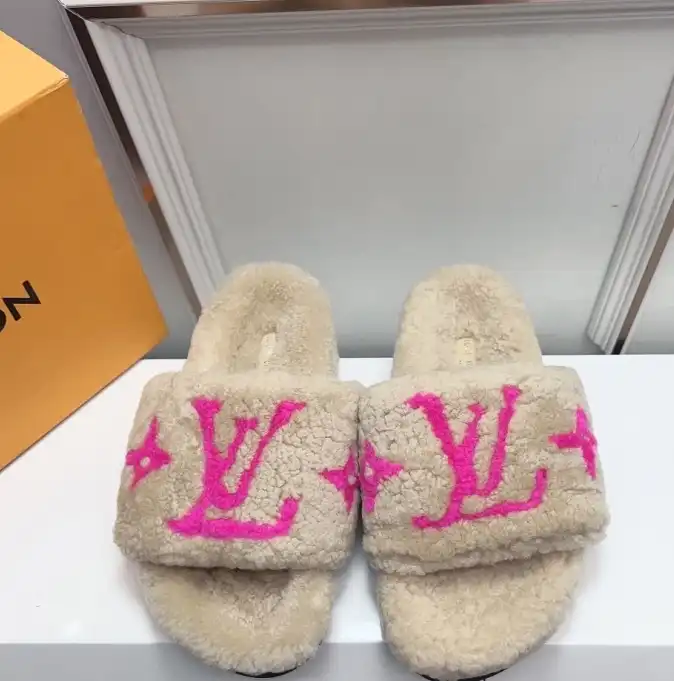 hype LV Slippers