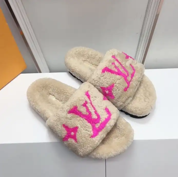 hype LV Slippers