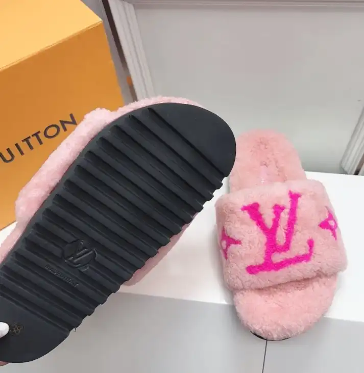 hype LV Slippers