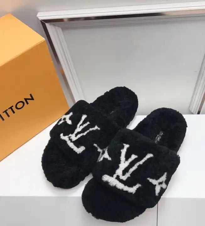 hype LV Slippers