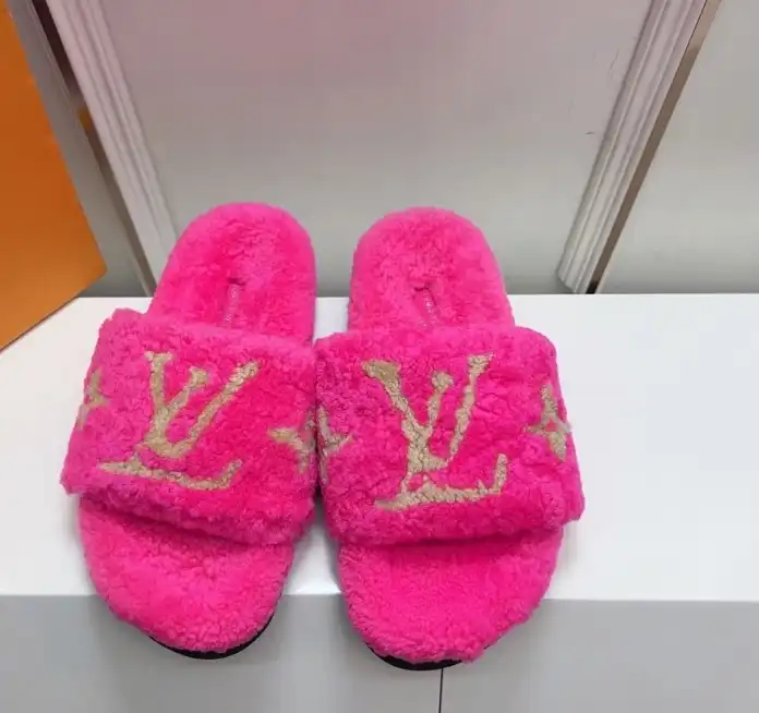 hype LV Slippers