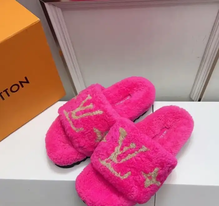 hype LV Slippers