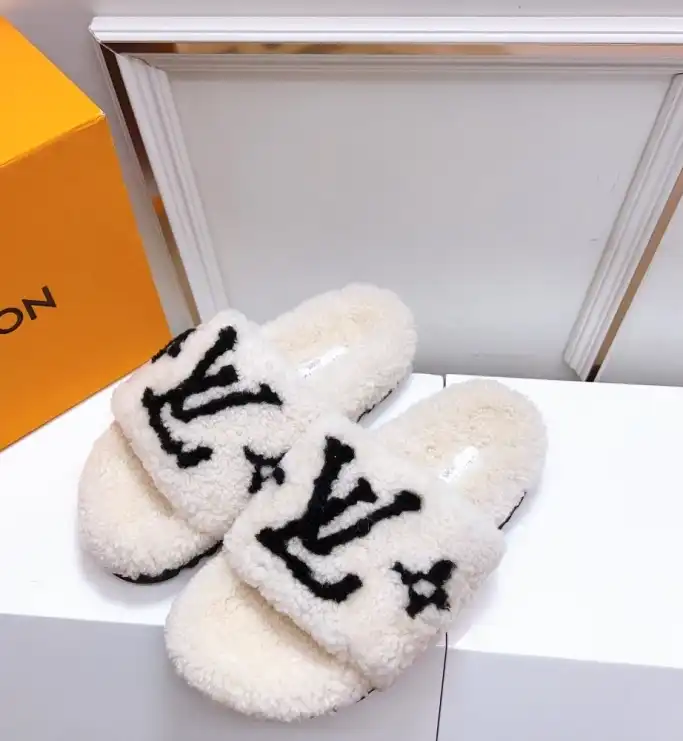 hype LV Slippers