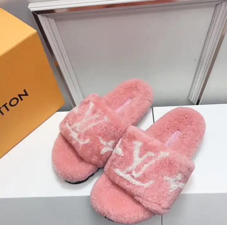 hype LV Slippers