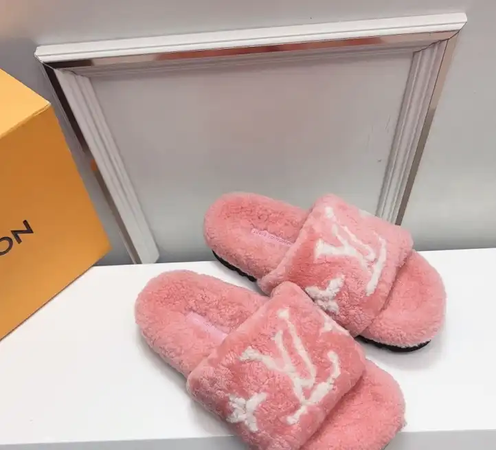 hype LV Slippers