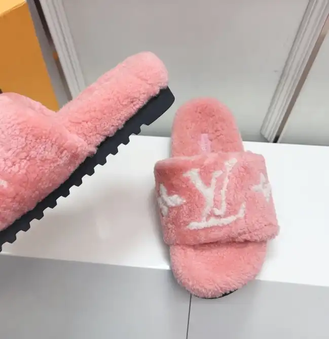 hype LV Slippers