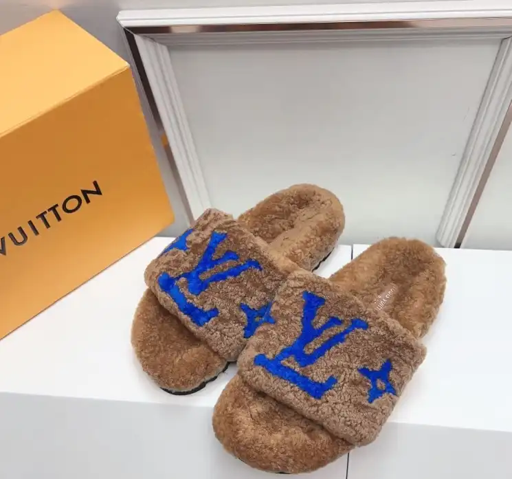 hype LV Slippers