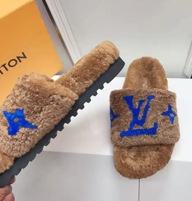 hype LV Slippers