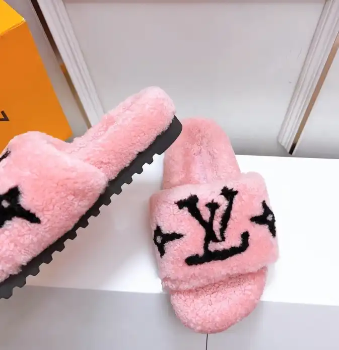 hype LV Slippers