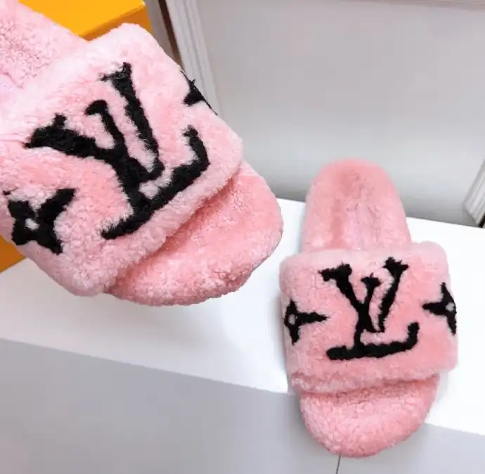 hype LV Slippers