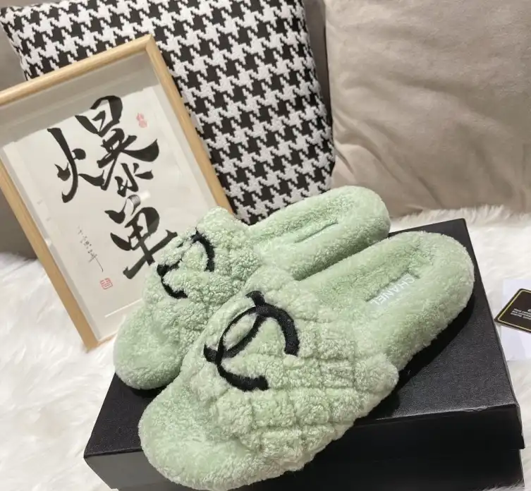 hype Chanel Slippers