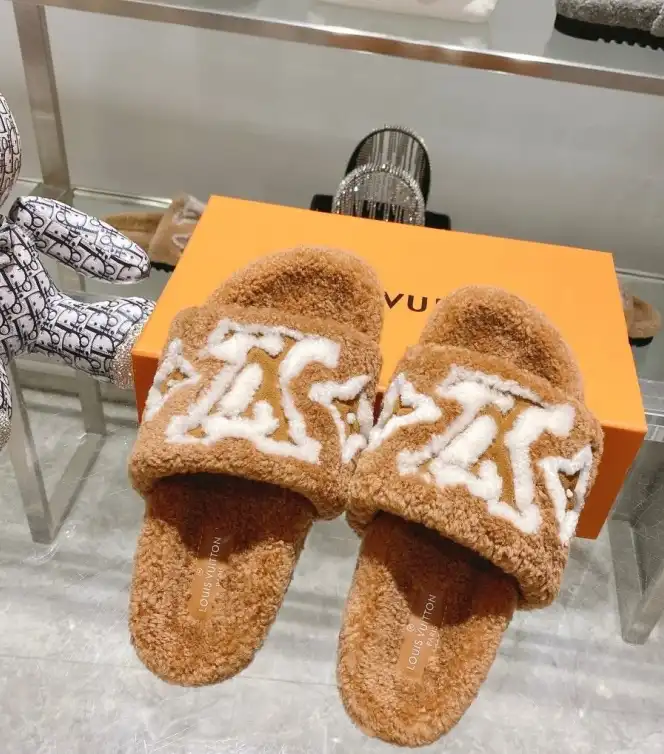 hype LV Slippers