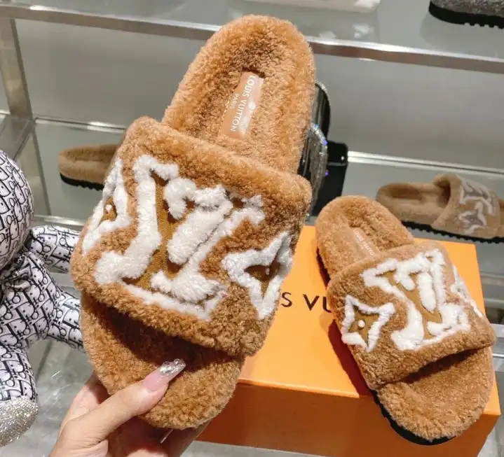 hype LV Slippers