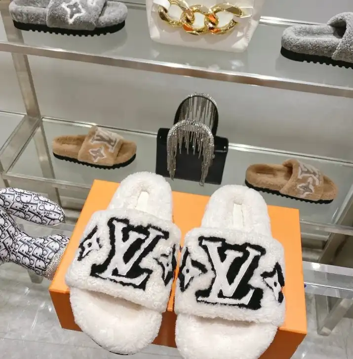 hype LV Slippers