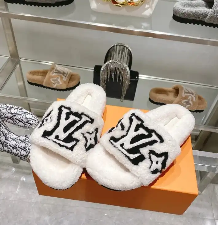 hype LV Slippers