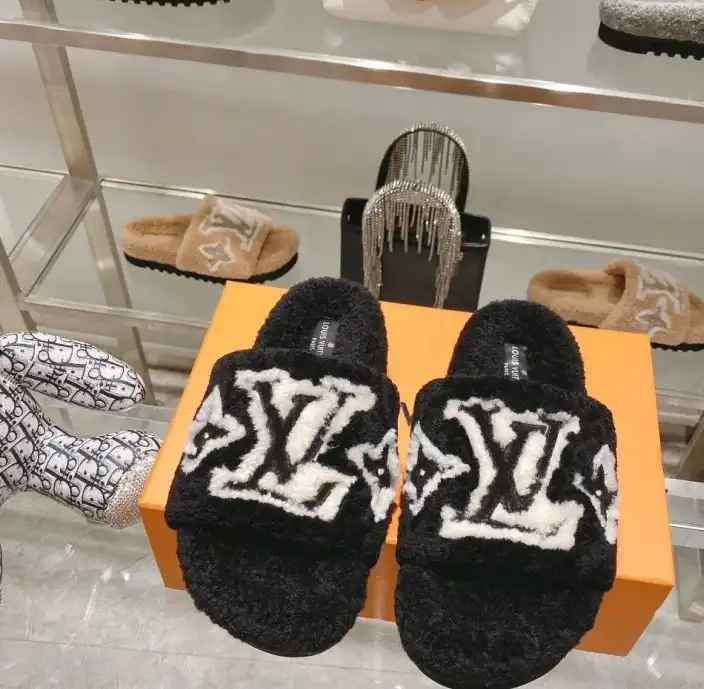 hype LV Slippers