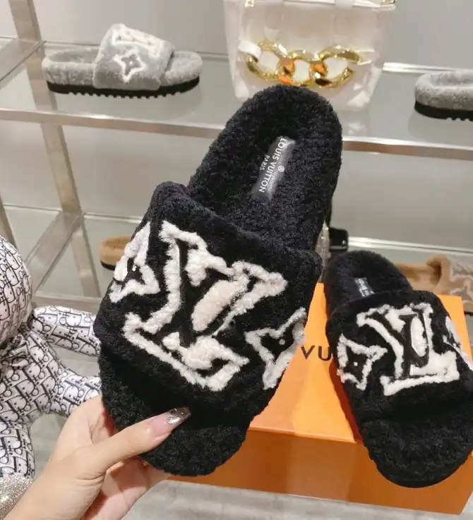 hype LV Slippers