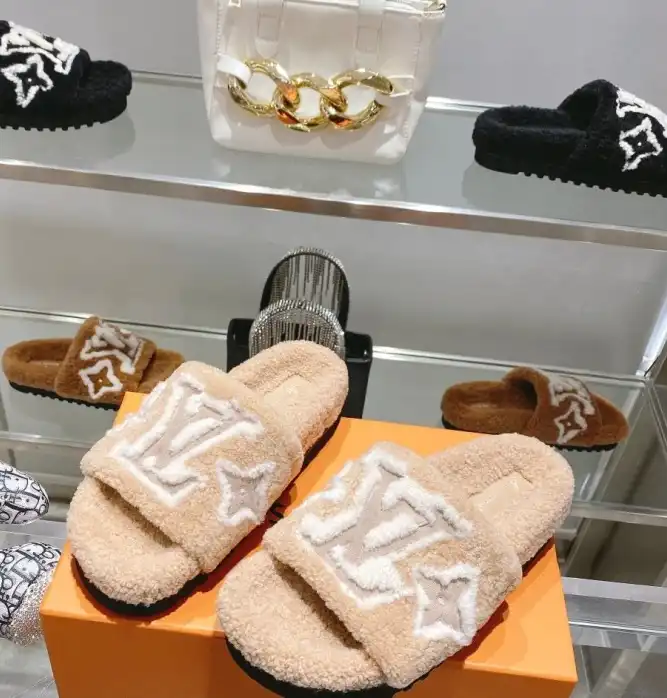 hype LV Slippers