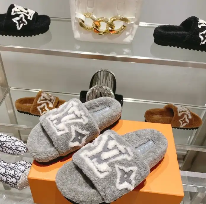 hype LV Slippers