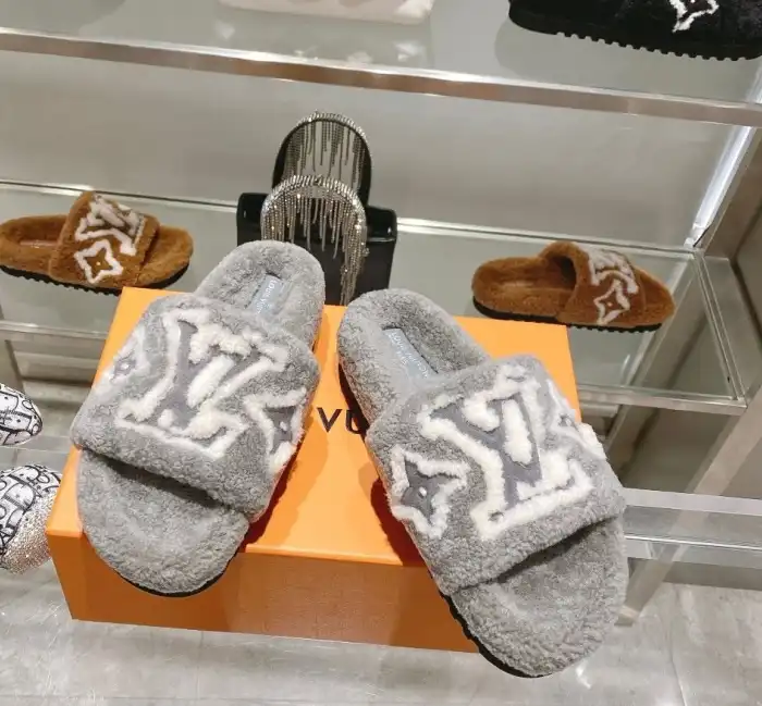 hype LV Slippers