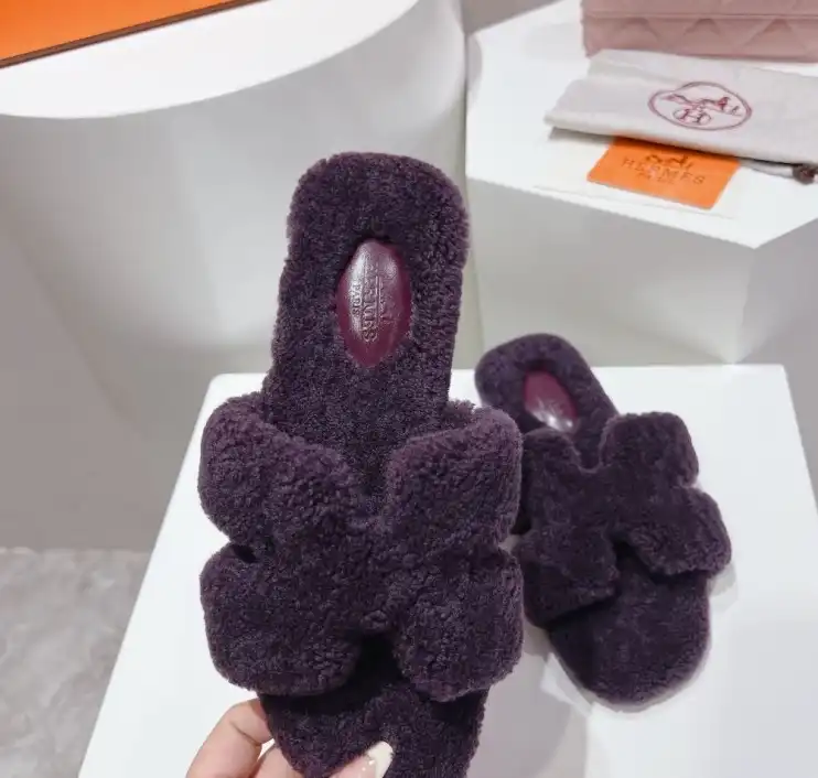 hype Hermes Slippers