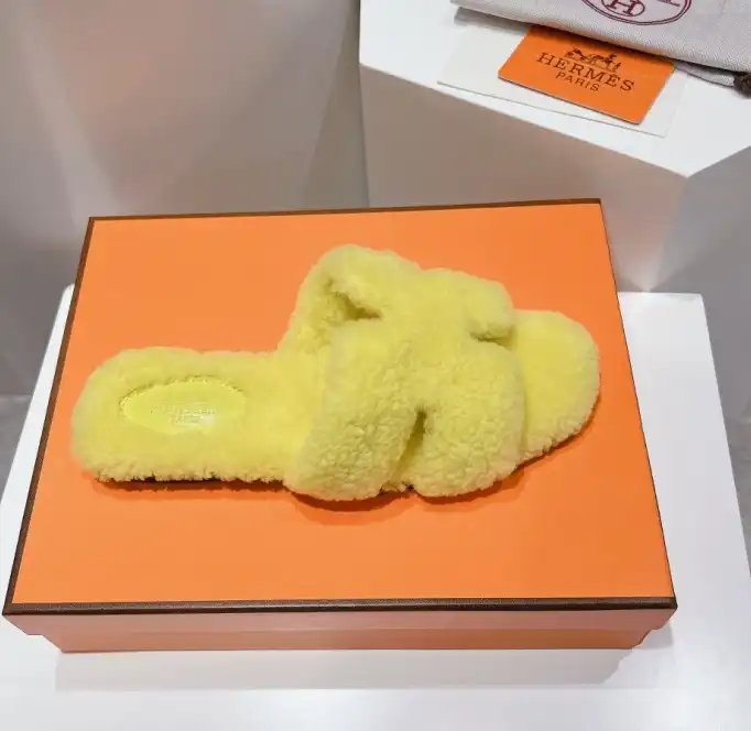 hype Hermes Slippers