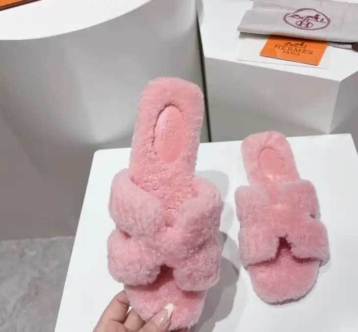 hype Hermes Slippers