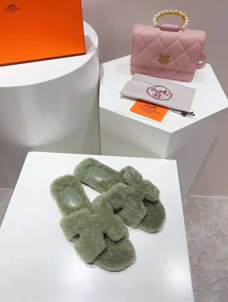 hype Hermes Slippers