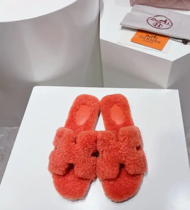 hype Hermes Slippers