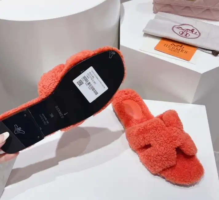 hype Hermes Slippers