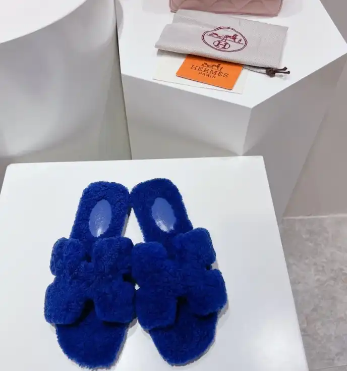 hype Hermes Slippers