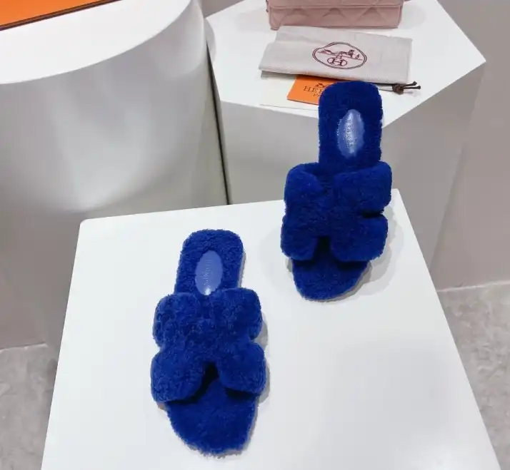 hype Hermes Slippers