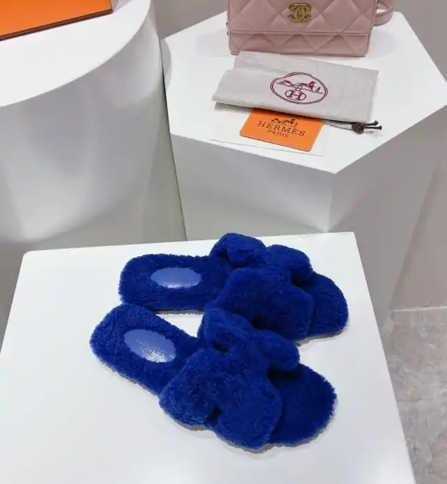 hype Hermes Slippers