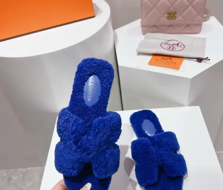 hype Hermes Slippers