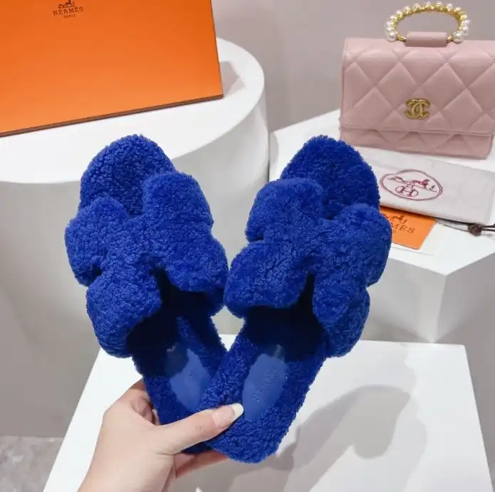 hype Hermes Slippers