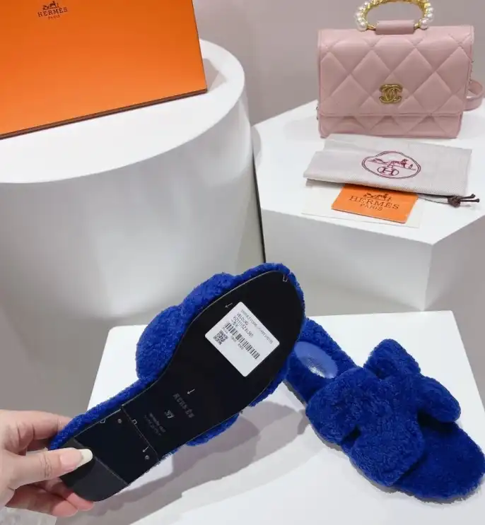 hype Hermes Slippers