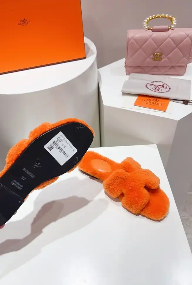 hype Hermes Slippers